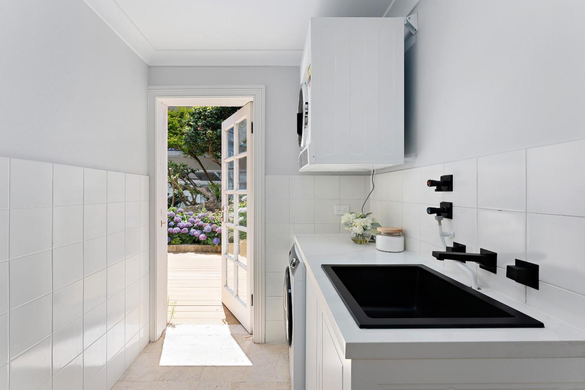 Holiday home Harbourfront Haven 4br Retreat With Stunning Views Of Iconic Landmarks Sydney