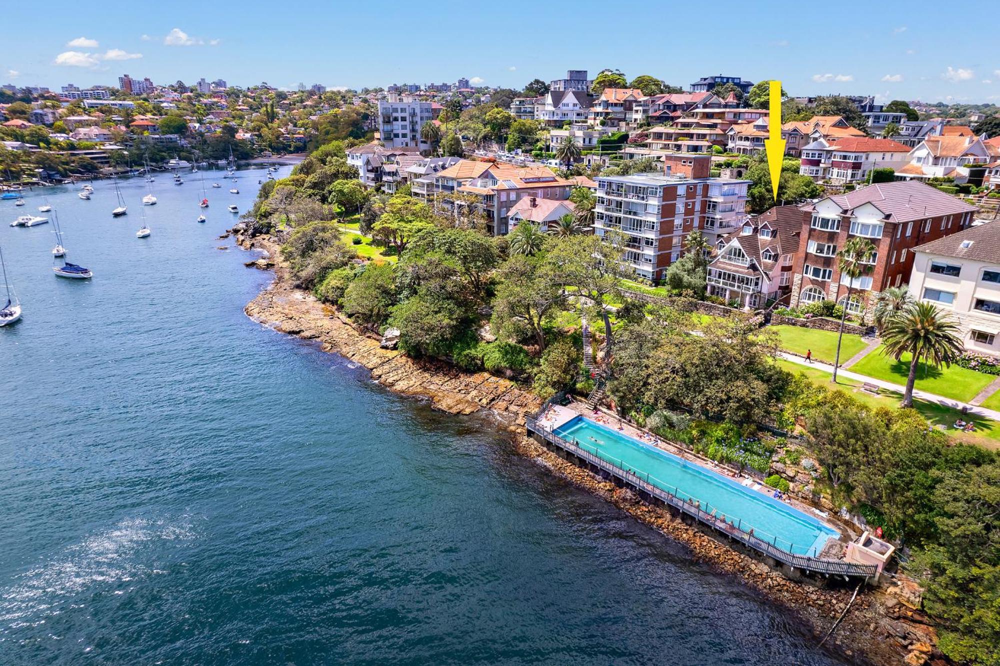 Holiday home Harbourfront Haven 4br Retreat With Stunning Views Of Iconic Landmarks Sydney